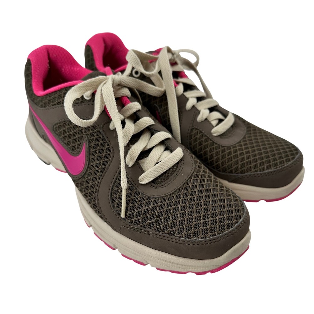 Nike Revolution Running Shoes Women's Size 7.5‎ Grey Pink Mesh